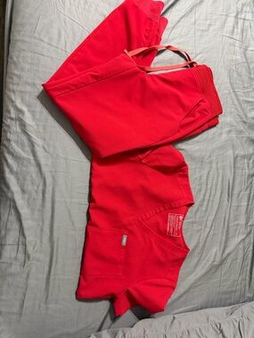 XS Figs Red Scrub Top and joggers pants Set